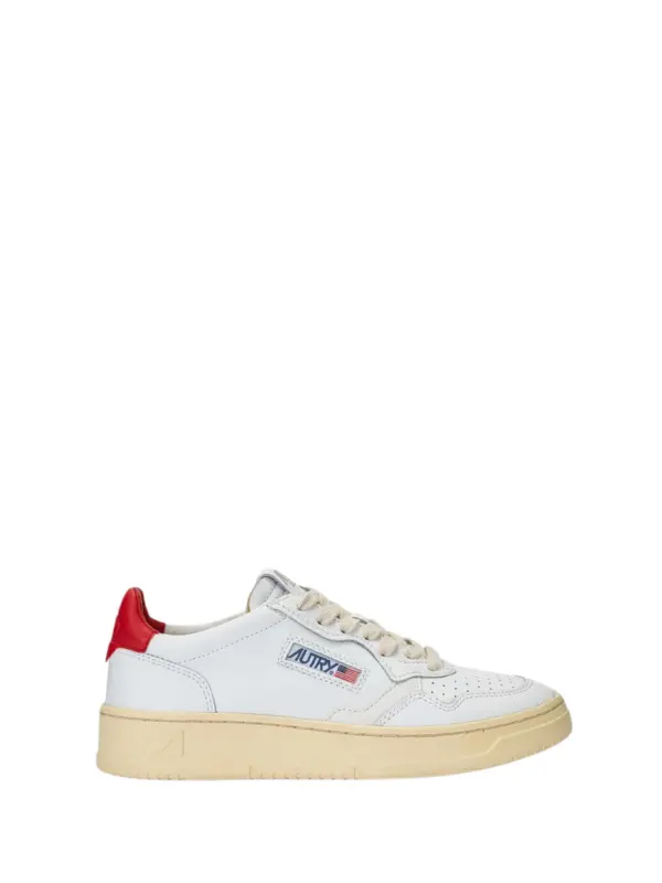 Medalist Low Sneaker